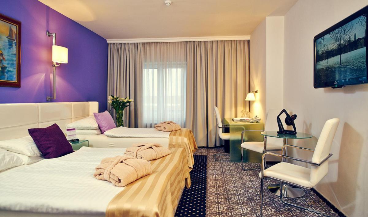 Hotel Phoenix Sesvete Eksteriør billede
